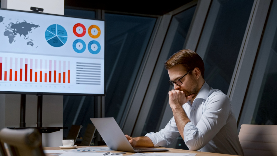 How to Make Business Decisions With Data